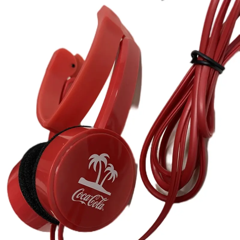 2、Custom-Headphones-with-Logo